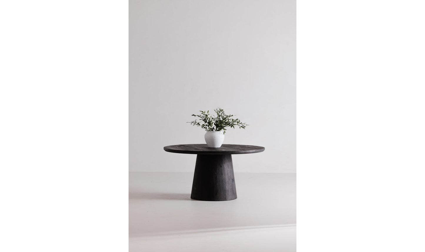 Moe's- Cember Dining Table Black- KY-1020-02-0